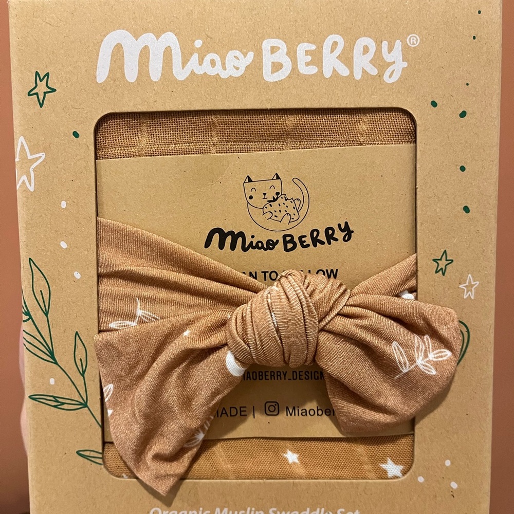 NIB organic cotton swaddle and headband